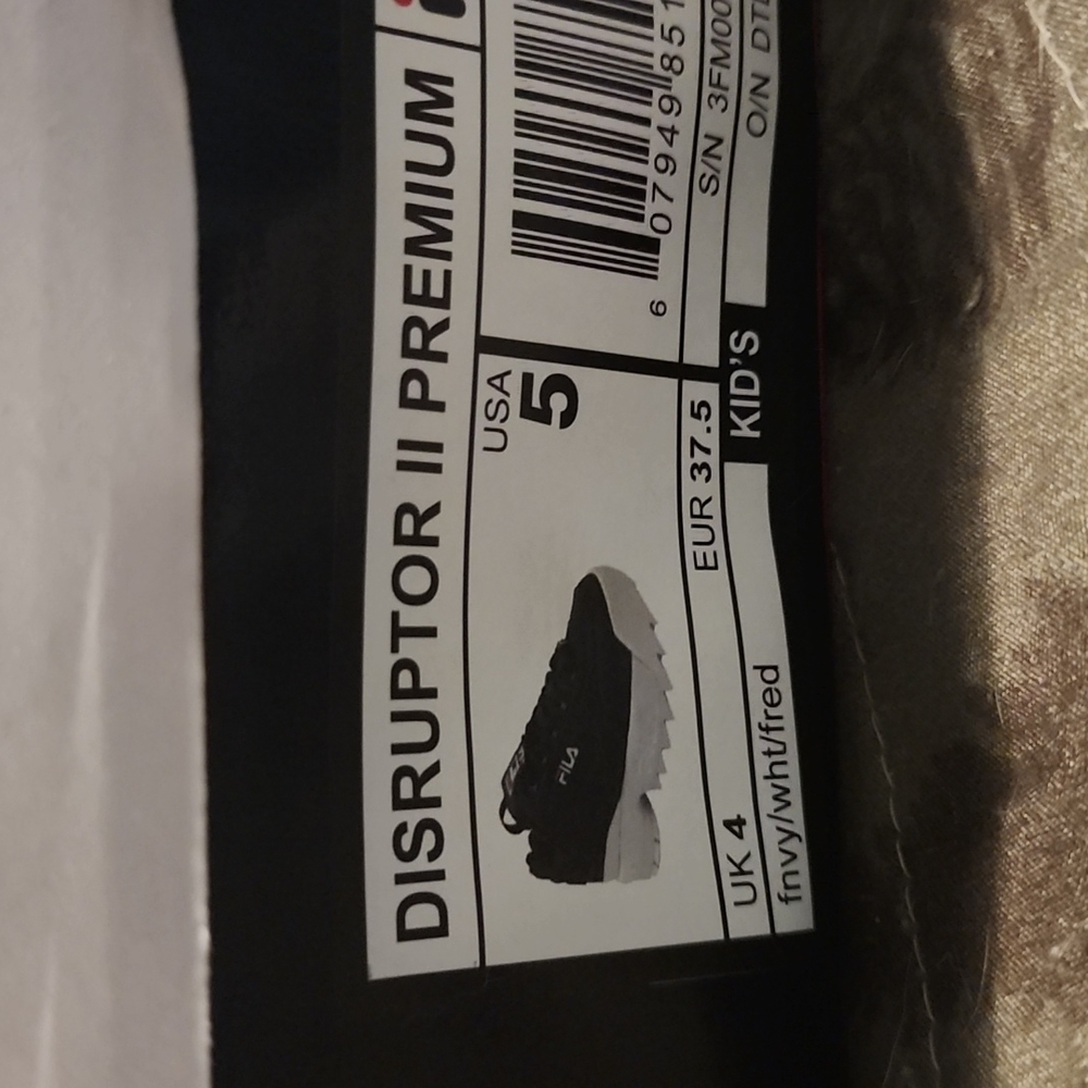 Fila sneakers